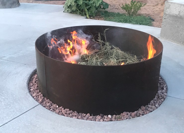 feature image firepit