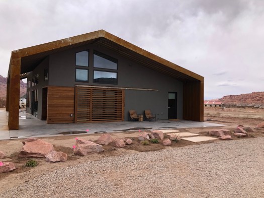 7C15A065-DBC6-4C28-AFD1-8CE9519465FC