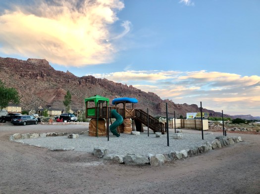 7CA421C0-1027-448D-BCA9-4BCA01D6FC33