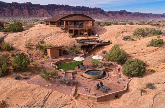 CCD9A413-D268-45C9-9A4A-F1614245E689